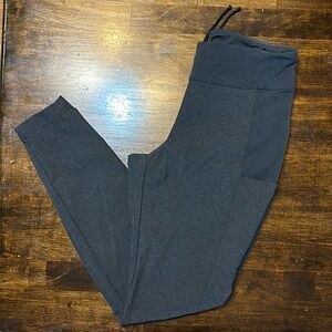 Women’s Kuhl stretchy pants